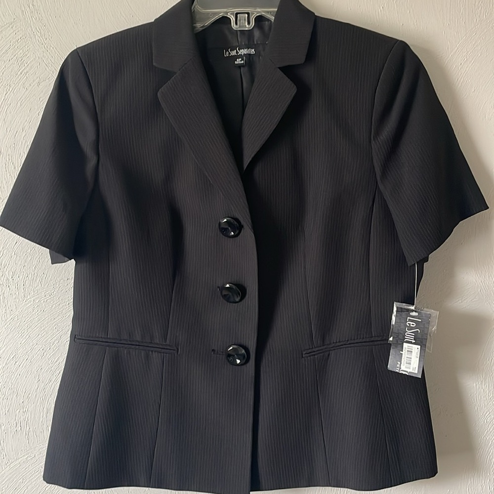 SEE NEW LISTING Pant Suit Set - Picture 3 of 7